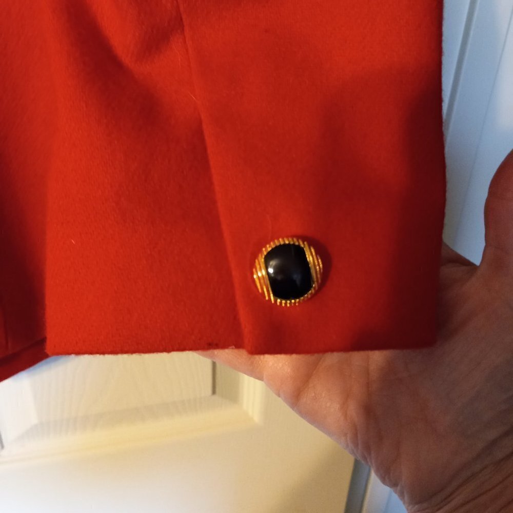 Vintage 100% Wool Oleg Cassini Red Double breasted Blazer Size 6 - Picture 4 of 5